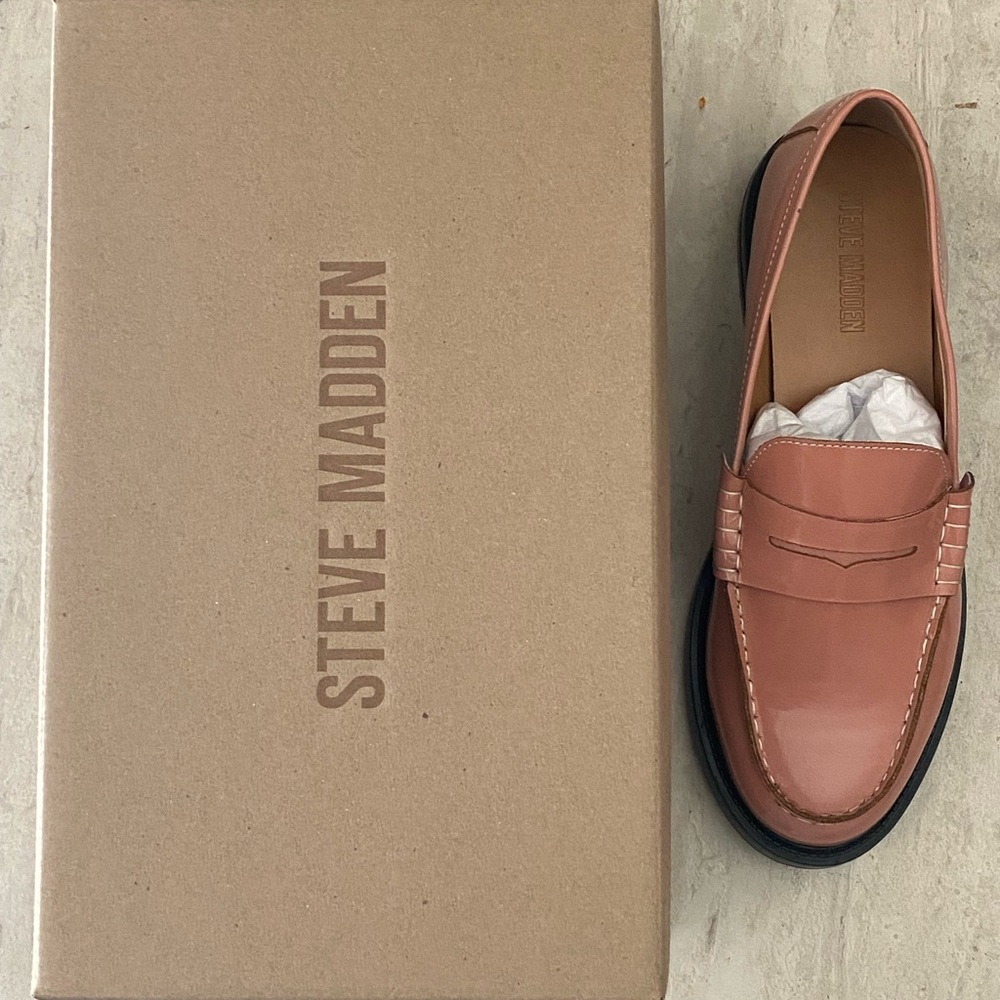 Steve Madden Women’s Pink Loafers